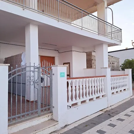 Apartment La Perla Di Melissa Torre Melissa